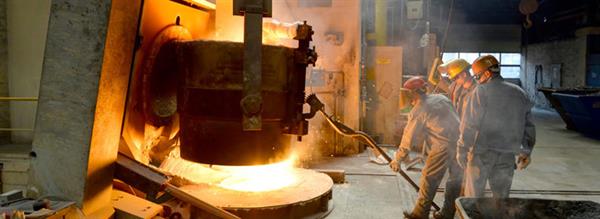 چین به کمک صنعت فولاد خود بازار سنگ آهن را آرام می کند
